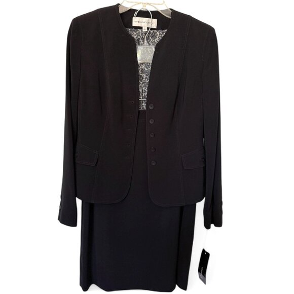 Jones New York Jackets & Blazers - NWT Jones New York BLACK SKIRT SUIT Size 4 Skirt Jacket Blazer Two-Piece